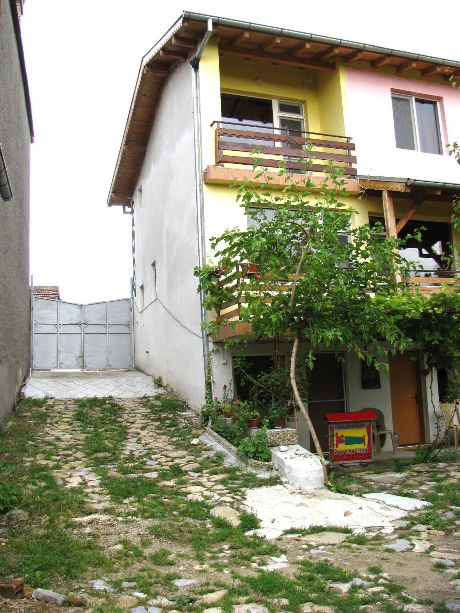 Guest House Familia Samovodene Dış mekan fotoğraf