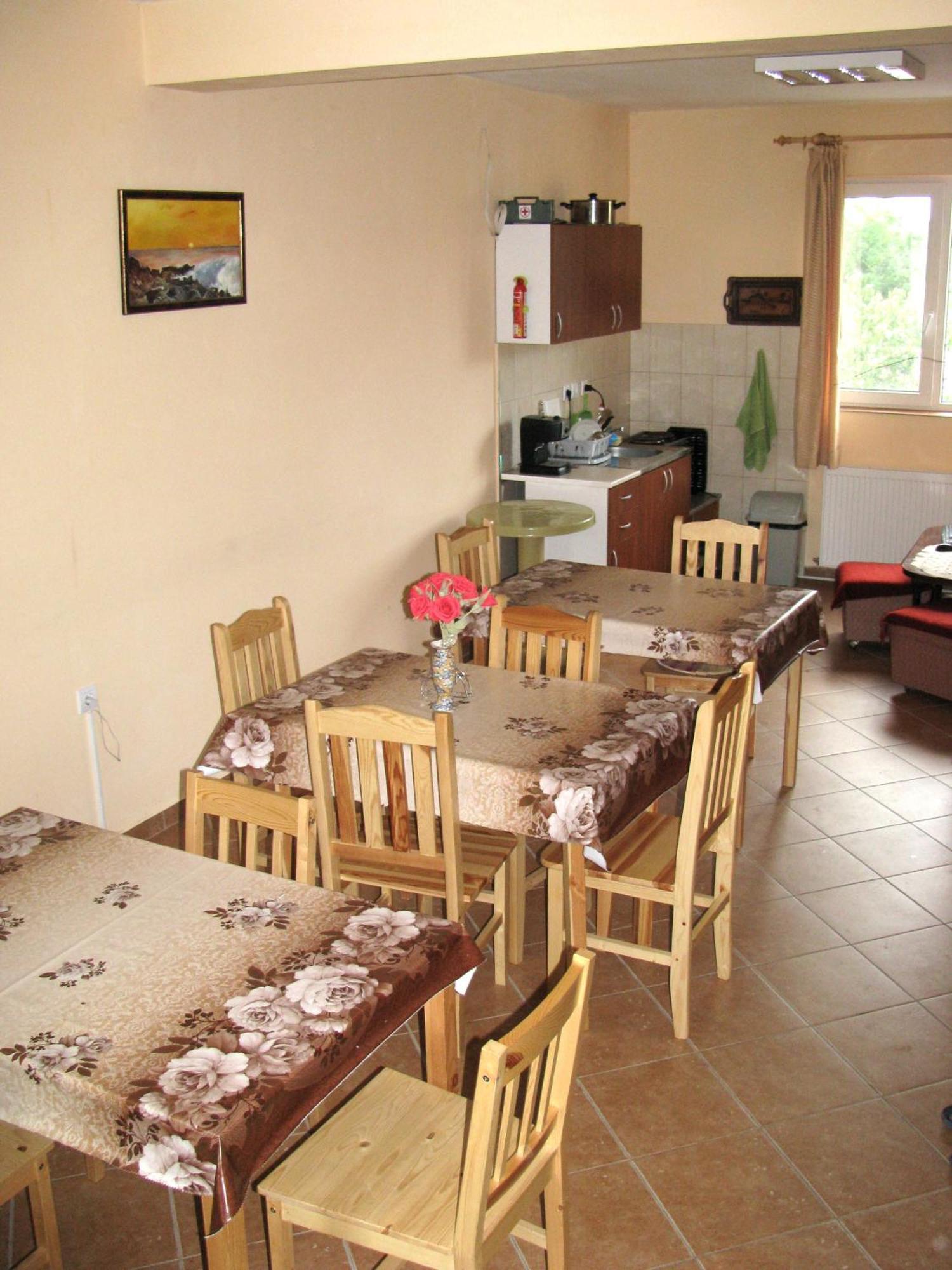 Guest House Familia Samovodene Dış mekan fotoğraf