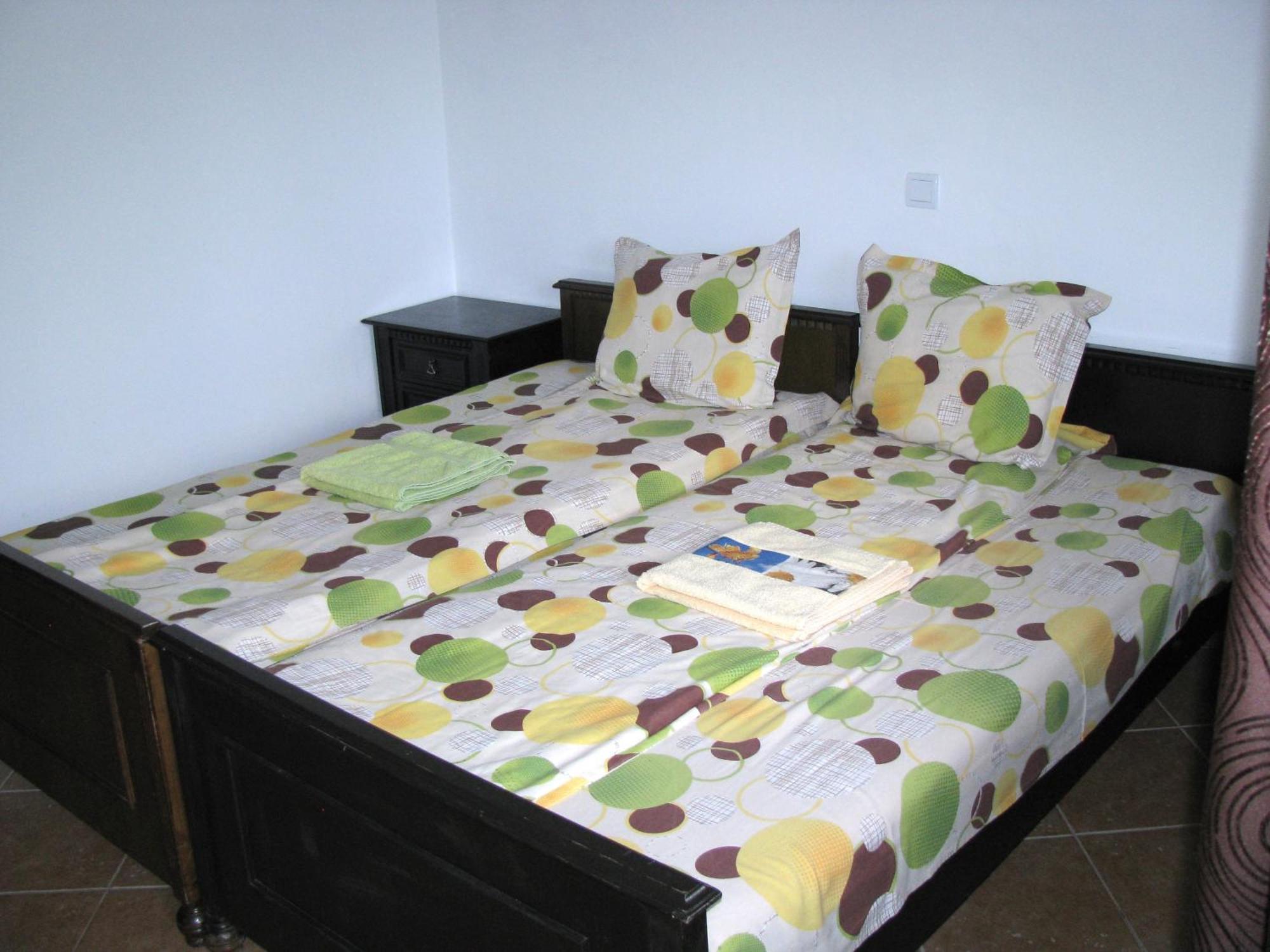 Guest House Familia Samovodene Dış mekan fotoğraf